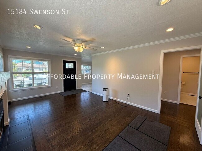 Foto del edificio - 15184 Swenson St