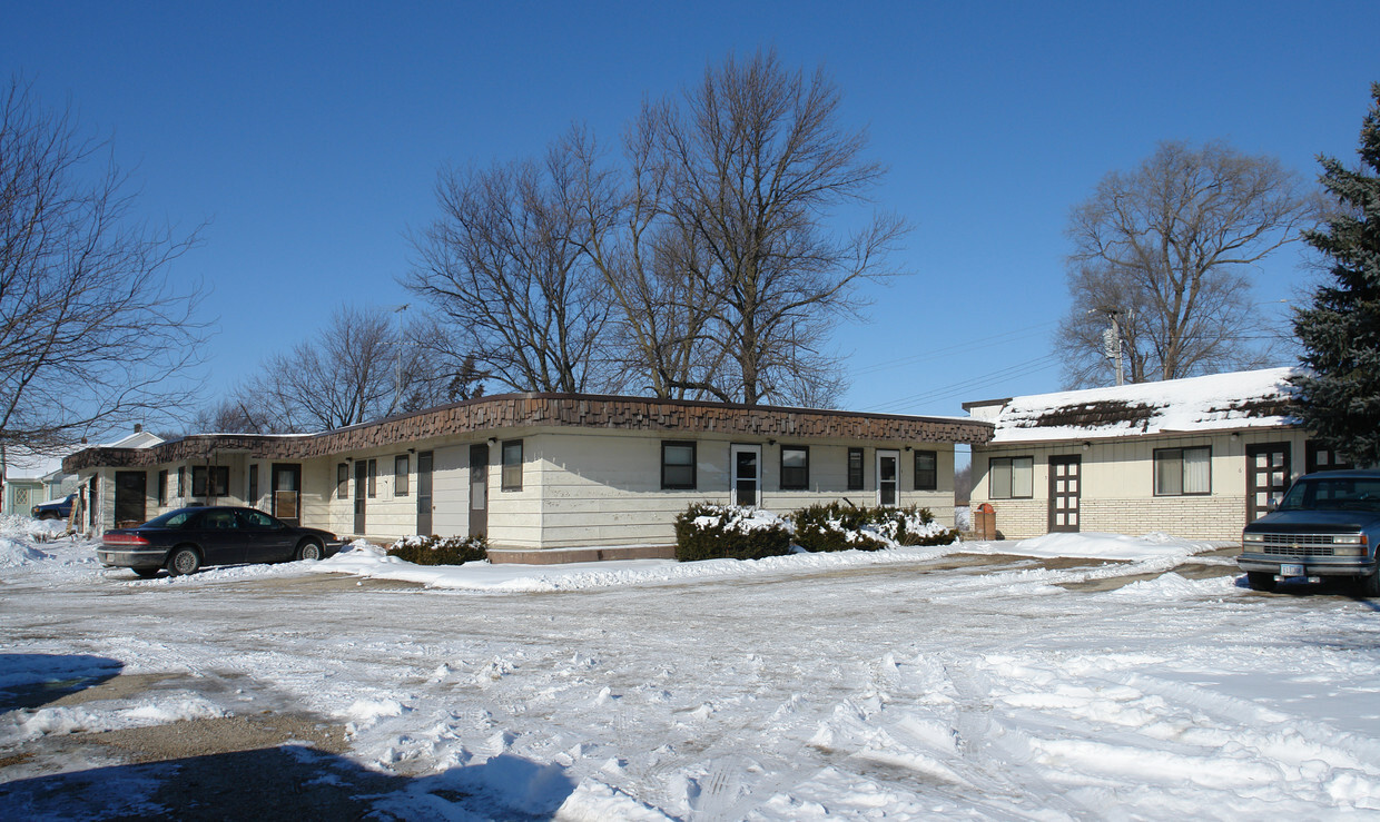 Building Photo - 606 Parriot St