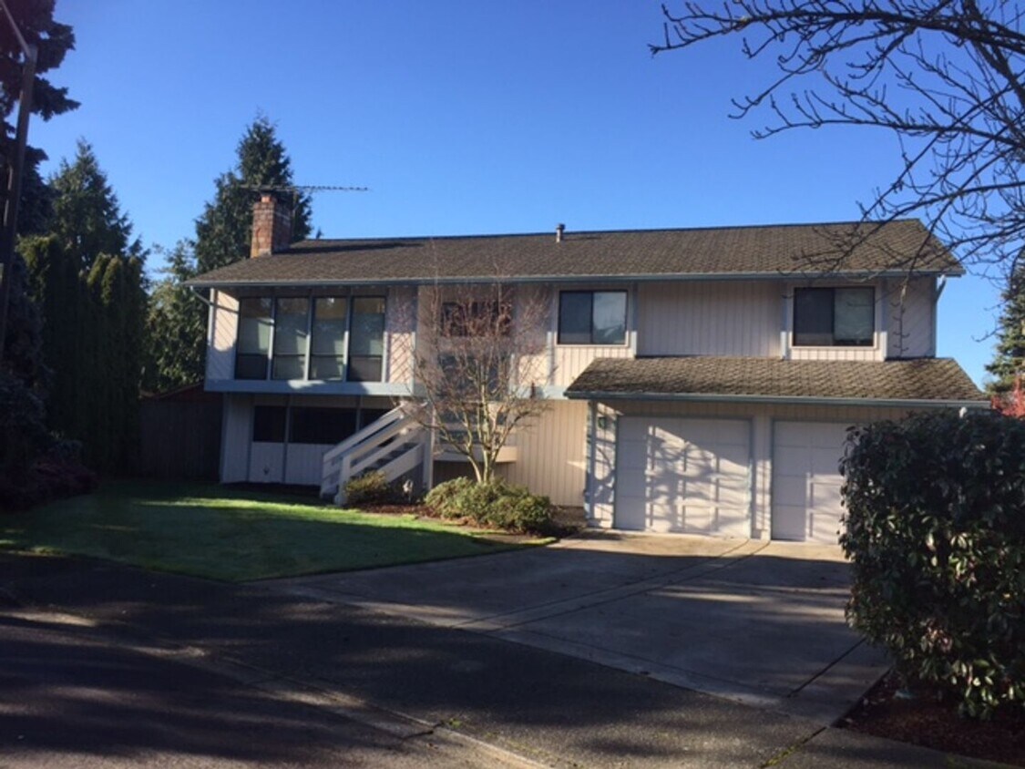 26713 Stanford Ct, Kent, WA 98032 House Rental in Kent, WA