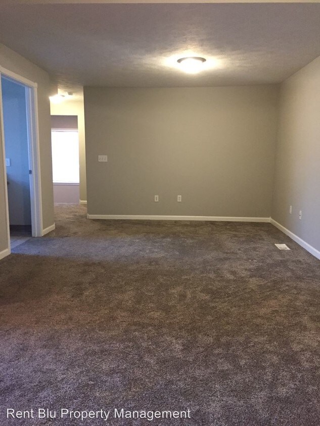 Primary Photo - 2 br, 1 bath Apartment - 940 Fulton Street W