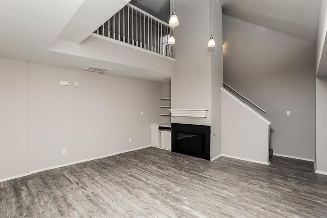 Building Photo - 1525 Timber Creek Rd