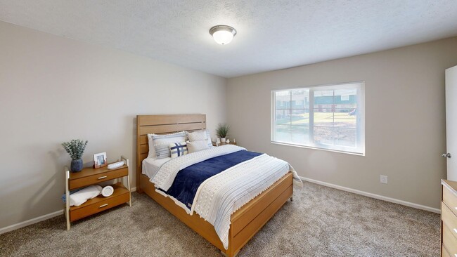 Interior Photo - Osborne Hills