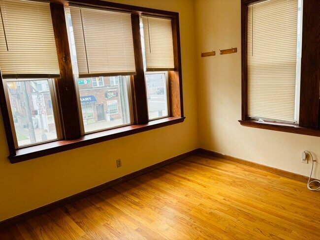Bedroom 1 - 121-123 Ridge Rd