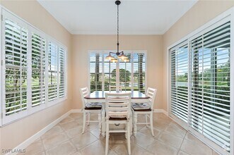 Building Photo - 10382 Autumn Breeze Dr