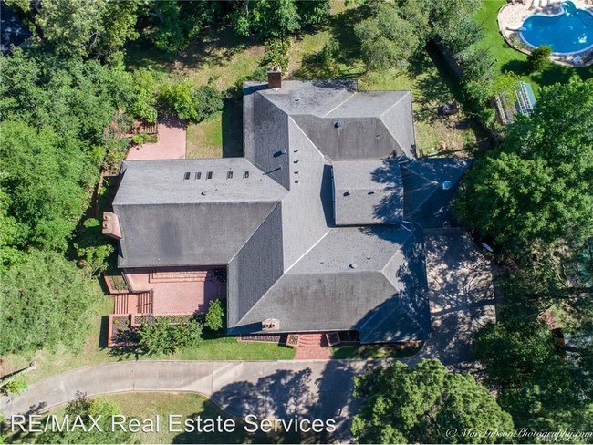 Building Photo - 7708 Creswell Rd