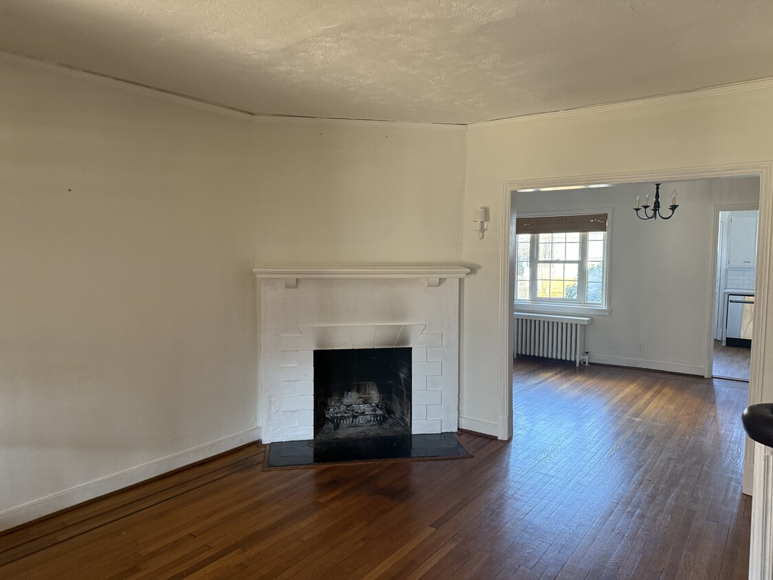 Photo - 3503 Hanover Ave (Richmond, VA)