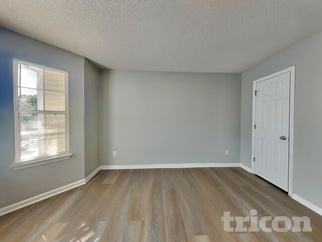 Building Photo - 6172 Wurtenburg Ct