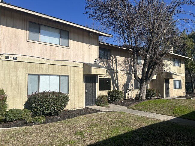 Foto del edificio - 1808 Colorado Ave