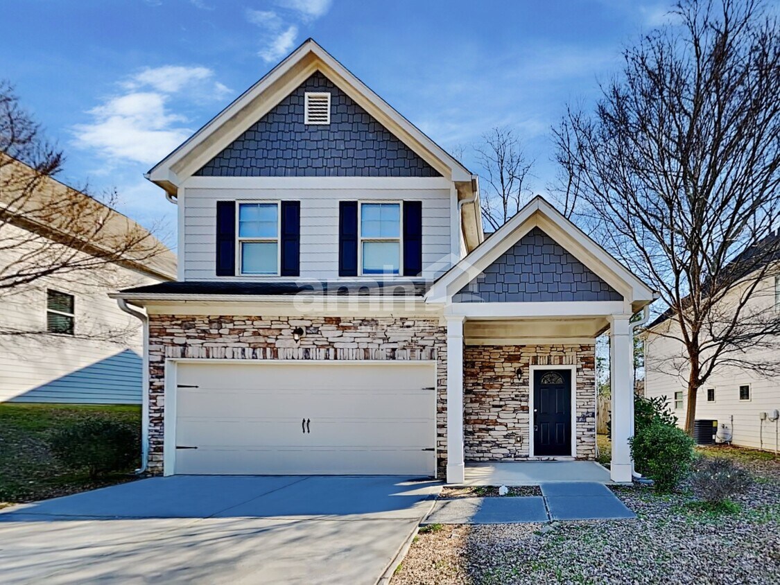 Foto principal - 2474 Beal St