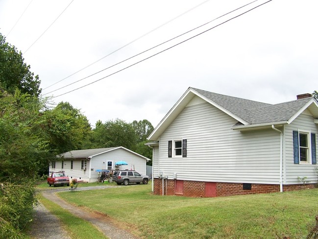 104 Laurie Lane - 733 N Main St