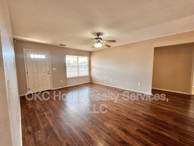 Photo - 4501 SE 78th St House