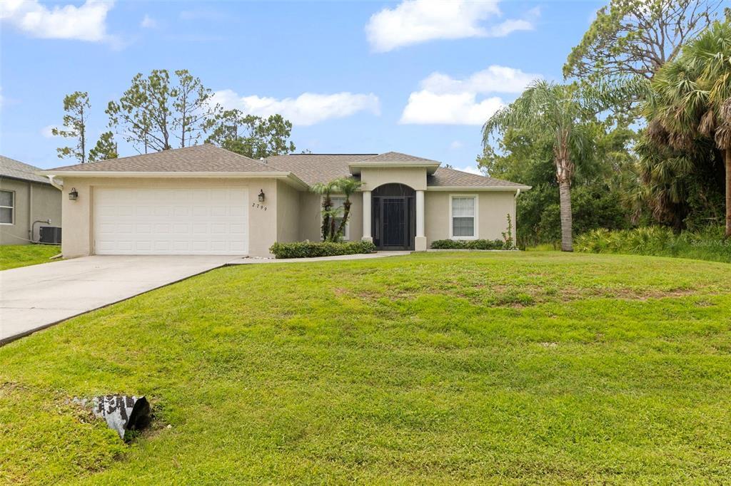 Foto principal - 2799 Thomas Ln