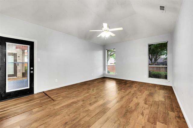 Building Photo - 6008 Rock Ridge Dr