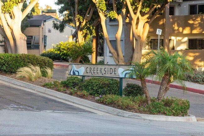 Foto del edificio - 9750 Mesa Springs Way