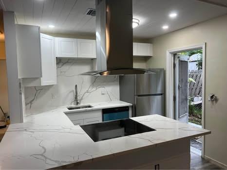 Foto del edificio - 353 SE 12th Ave