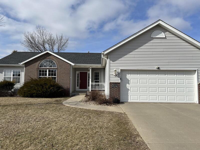 Primary Photo - 2550 Hunters Ridge Rd