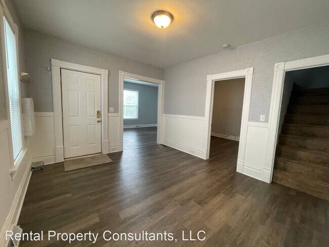 Building Photo - 2 br, 1 bath House - 1417 North NE