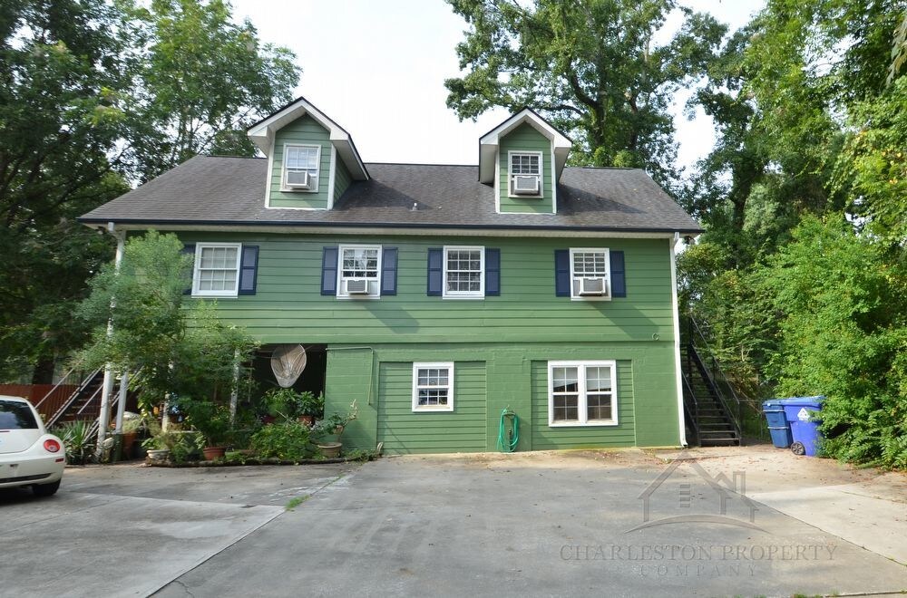 Primary Photo - 2135 Burlington Ave- West Ashley