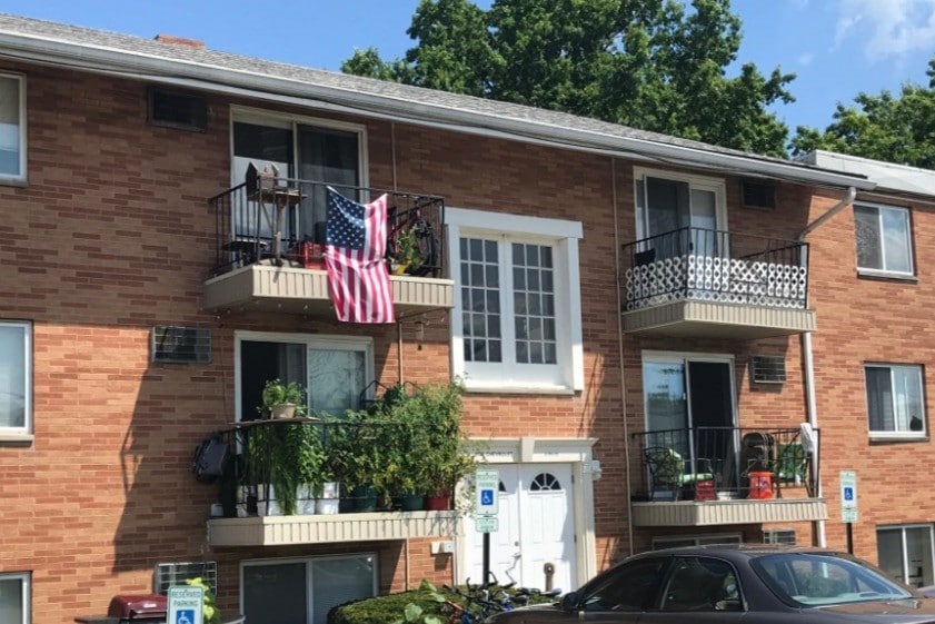 The Meadows Patio Apartments - HEAT INCLUDED! – photo 1