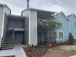 Building Photo - 3756 Idlebrook Cir