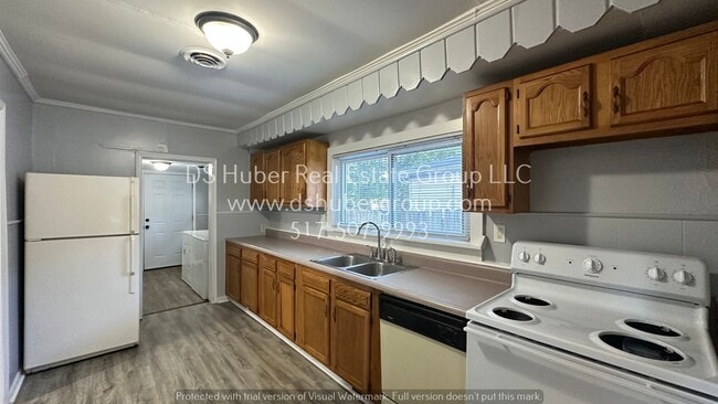 Building Photo - 224 E Willard Ave