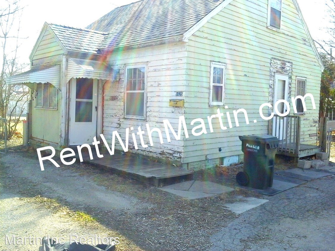 1625 Falls Ave, Waterloo, IA 50701 House Rental in Waterloo, IA