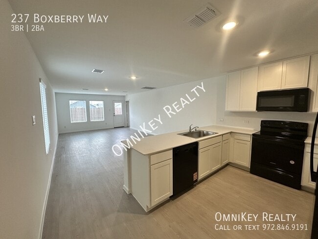 Building Photo - 237 Boxberry Wy