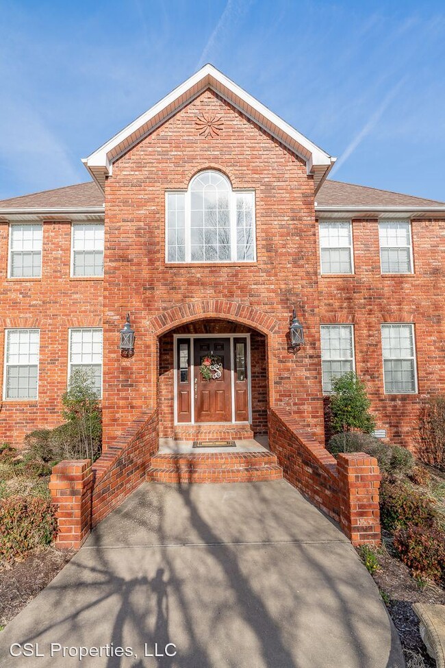 Building Photo - 4 br, 3.5 bath House - 3152 Willow Bend