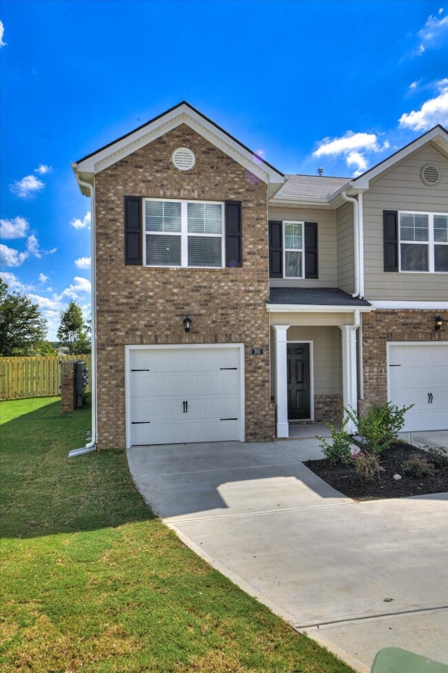 Building Photo - 797 Grovebury Ct