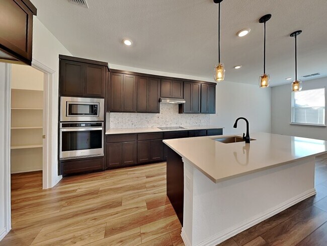 Foto del edificio - 1509 Gentle Crk Ln