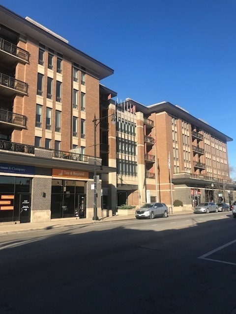 Building Photo - 3450 S Halsted St