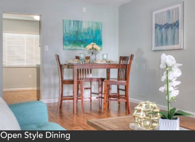 Building Photo - 1824 Shore Dr S