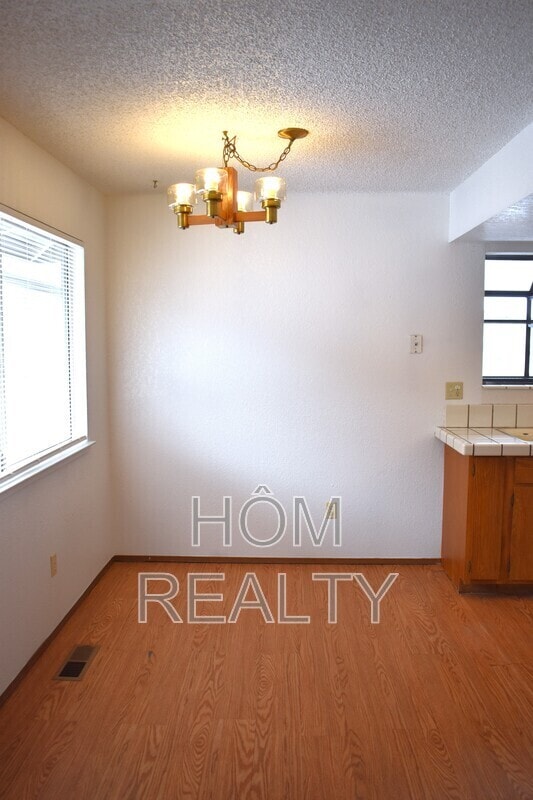 Building Photo - 290 Talus Way