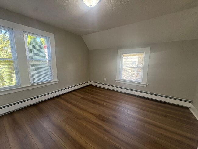 Building Photo - 76 Houston St