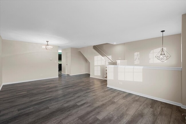 Building Photo - 1092 Sapphire Ln