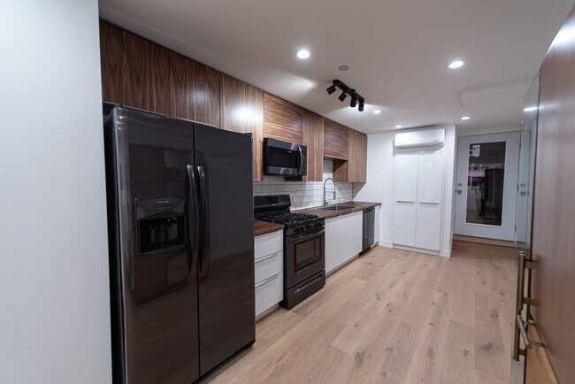 Building Photo - 15522 Clay Cliffe Ct