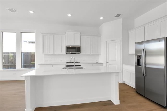 Foto del edificio - 1504 Adams Dr