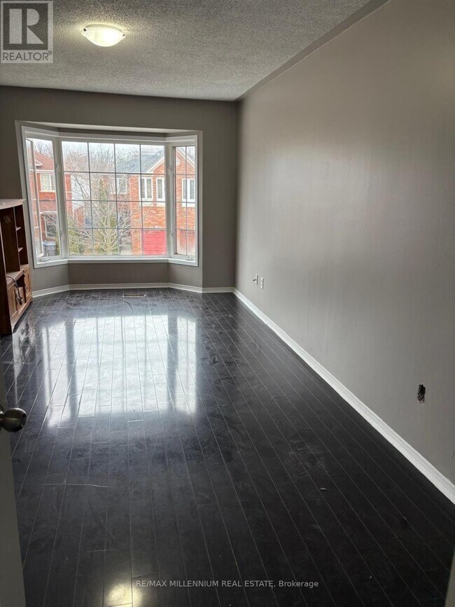 Building Photo - 29 Needlewood Ln