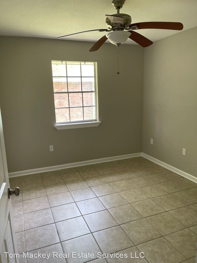 Building Photo - 3 br, 2 bath House - 7024 Meadow Park Ave.