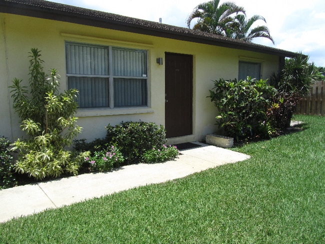 Building Photo - 4609 Clemens St