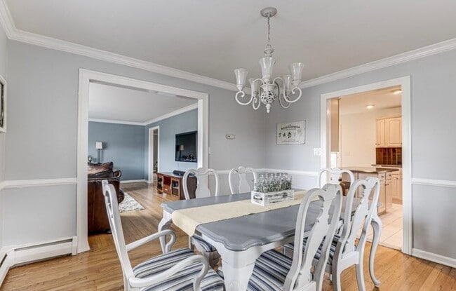 Dining Room - 68 Western Ave