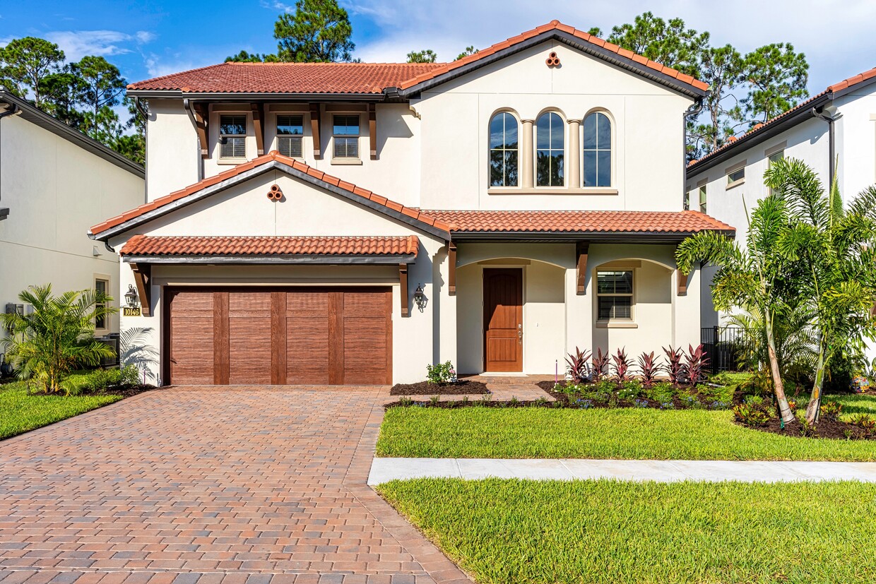 Exterior - 10146 Royal Island Ct