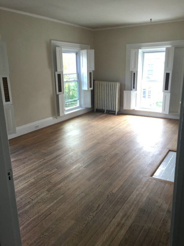 191 Center St, Old Town, ME 04468 Apartments in Old Town, ME