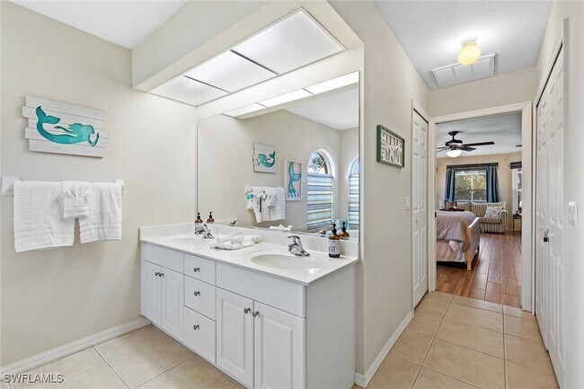 Foto del edificio - 4810 SW 25th Pl