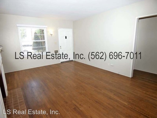 Building Photo - 2 br, 1 bath House - 204 Cypress St.