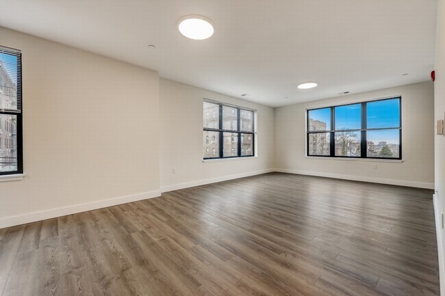 Foto del edificio - 416 Highland Ave