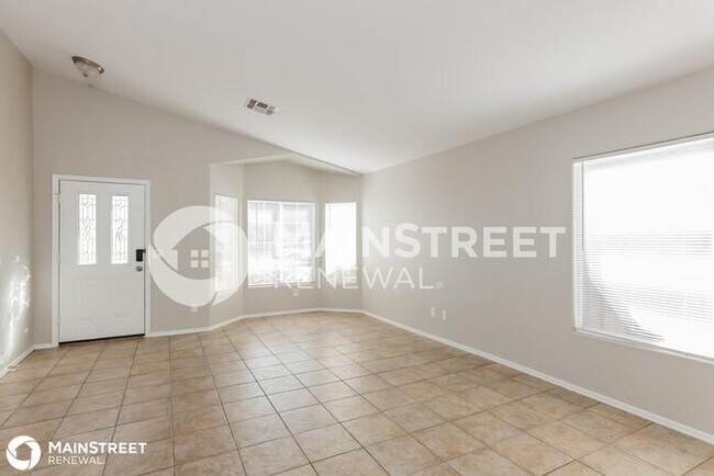 Foto del edificio - 3610 W Via Del Sol Dr, Glendale, AZ 85310