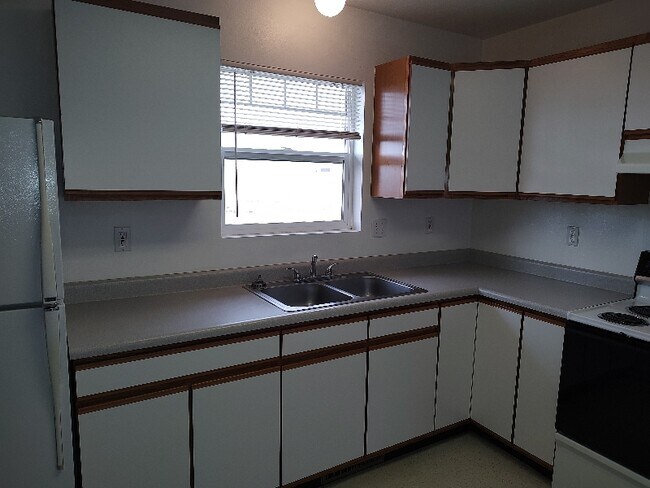 Foto del edificio - 422 Harrison Ave