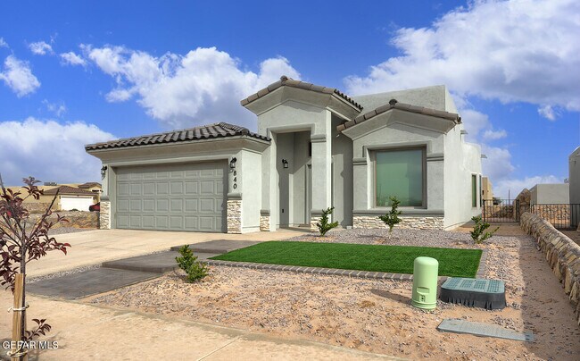 Building Photo - 840 Paseo Dulce Ave