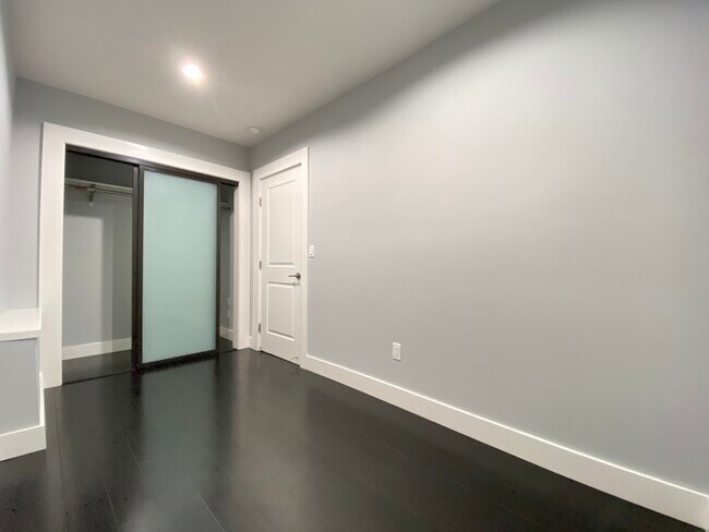 Foto del edificio - 773 Pine St